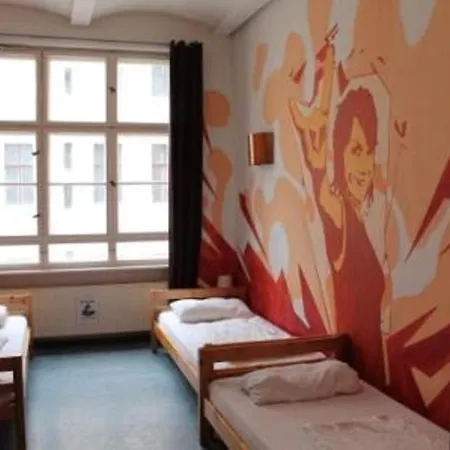 Odyssee Otel *